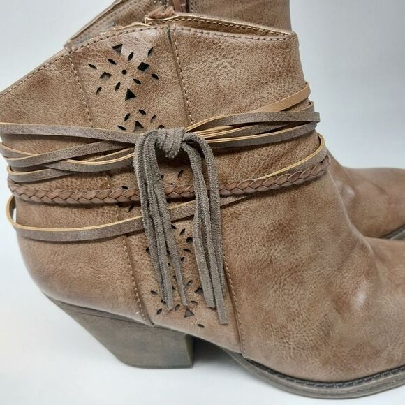 MAURICE'S BOOTS. BROWN. SIZE 9.5M. - Picture 8 of 16